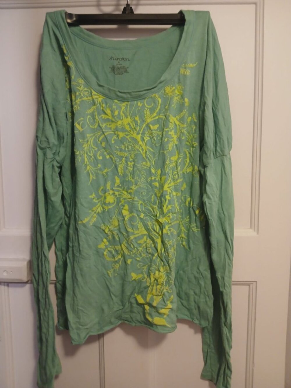 Xhiliration Womens XL Green Shirt